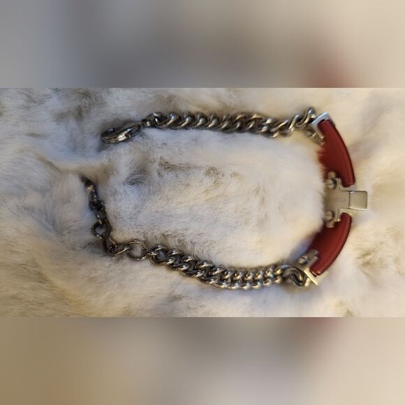 NWOTโLia Sophia "Color Coded" Fushia Cut Crystal and Silver Bracelet - Picture 3 of 4